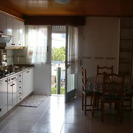 Apartamento O Grove Apartment
