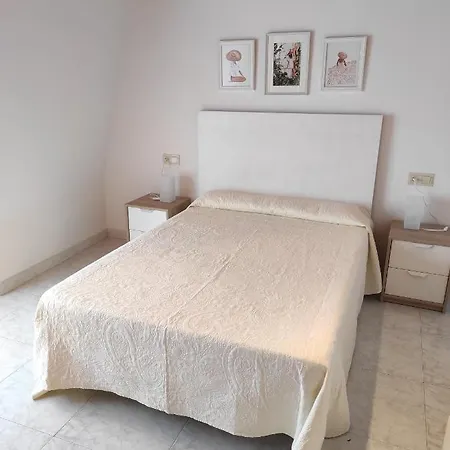 Apartamento O Grove Daire *